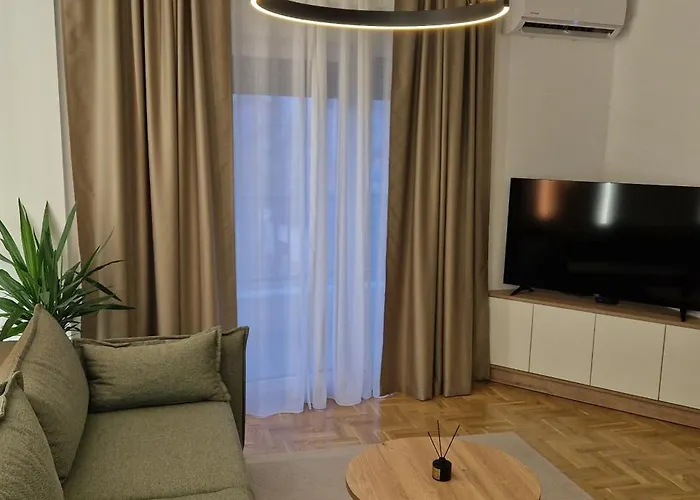 アパート La Campanella 2 *